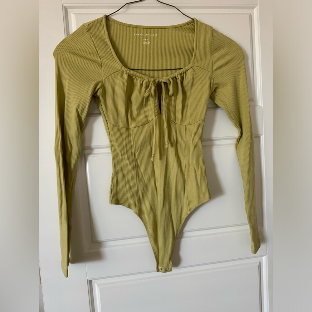 NWOT AE Bodysuit